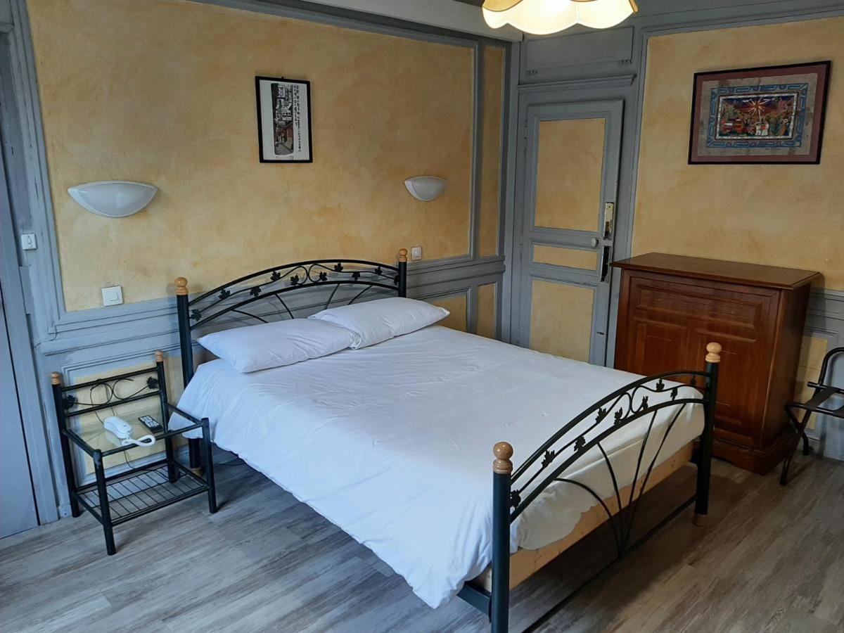 Hotel Les Beaux Arts- Limoges Hypercentre ภายนอก รูปภาพ